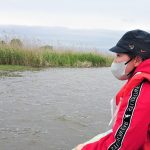 手賀沼を視察する水野ゆうき