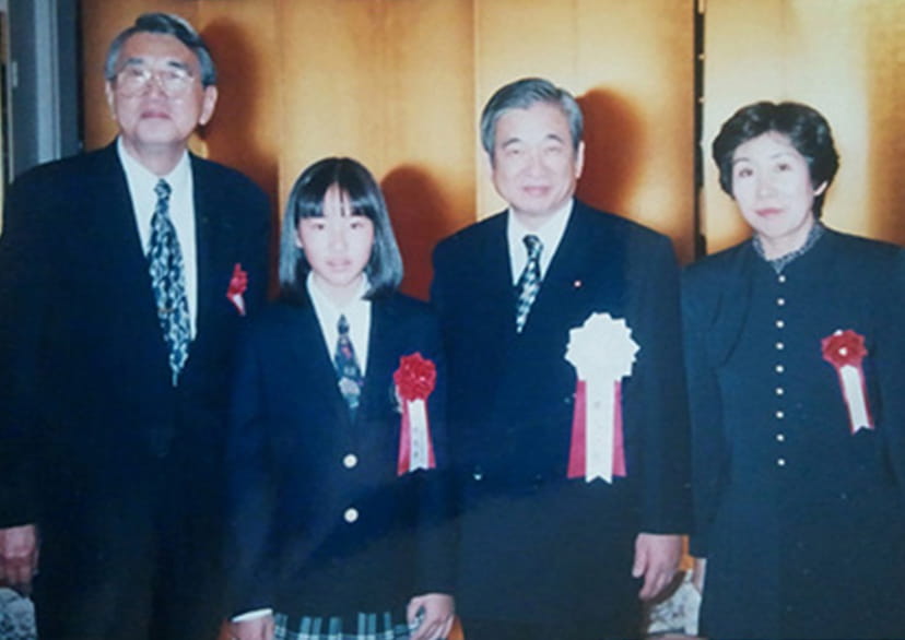 郵政大臣賞受賞時の水野ゆうきの写真